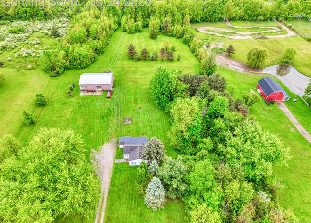 Property at 10430 Lippincott Blvd Blvd, Davison, MI 48423, 3 beds, 1 bath