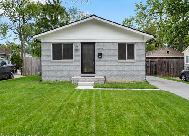 Property at 94 School Ave, Clawson, MI 48017, 3 beds, 1 bath