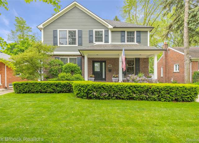 Property at 2534 Buckingham Ave, Birmingham, MI 48009, 4 beds, 2.5 baths