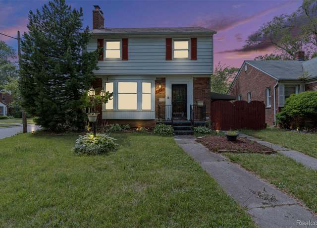 Property at 11603 Lansdowne St, Detroit, MI 48224, 3 beds, 1.5 baths