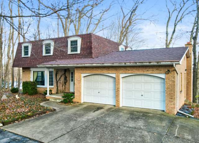 Property at 3710 Ramshorn Dr, Fremont, MI 49412, 4 beds, 2.5 baths