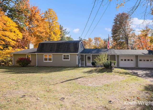 Property at 4965 W Michillinda Rd, Whitehall, MI 49461, 3 beds, 2 baths