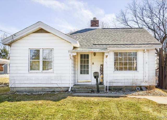 Property at 311 Pine St, Clio, MI 48420, 2 beds, 1 bath