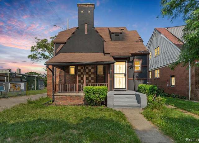 Property at 15894 Snowden St, Detroit, MI 48227, 3 beds, 1.5 baths