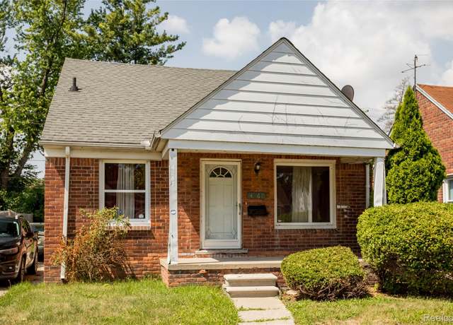 Property at 4267 Cadieux Rd, Detroit, MI 48224, 4 beds, 2 baths