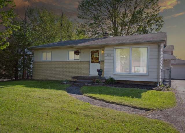 Property at 2115 Deerfield Dr, Flint, MI 48532, 4 beds, 2 baths