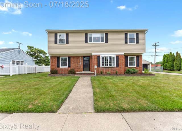 Property at 13269 Trenton Rd, Southgate, MI 48195, 4 beds, 2 baths