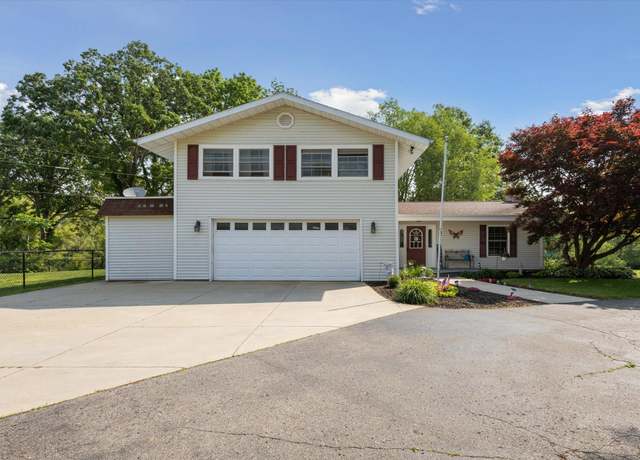 Property at 14747 A Dr N, Marshall, MI 49068, 4 beds, 2.5 baths
