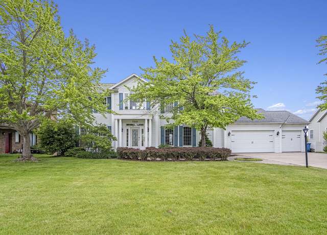Property at 7340 Royal Ridge Dr SE, Caledonia, MI 49316, 5 beds, 4.5 baths