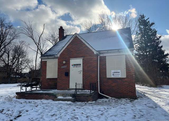Property at 14274 Kilbourne St, Detroit, MI 48213, 3 beds, 1 bath