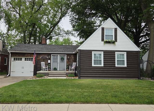 Property at 1107 E Lincoln Ave Ave, Royal Oak, MI 48067, 4 beds, 1.5 baths