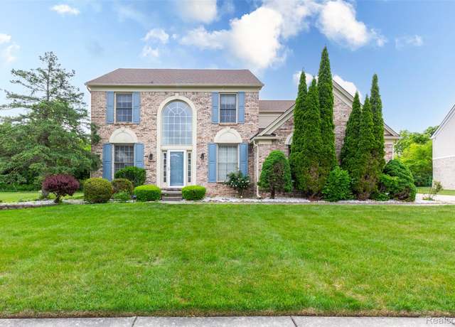 Property at 316 Queen Anne Dr, Canton, MI 48187, 4 beds, 3 baths