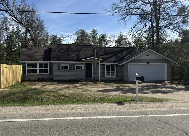 Property at 2948 E Michigan Hwy, Roscommon, MI 48653, 3 beds, 1 bath
