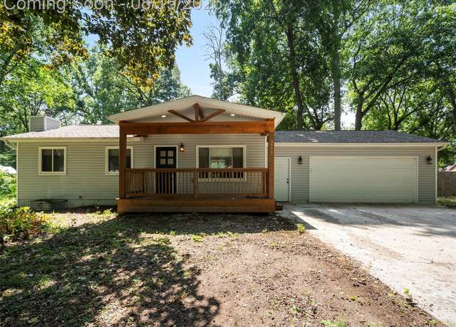 Property at 3575 Overton St, Waterford Charter Township, MI 48328, 3 beds, 2 baths