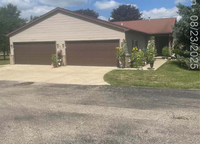 Property at 5057 Sandalwood Dr, Grand Blanc, MI 48439, 2 beds, 2 baths
