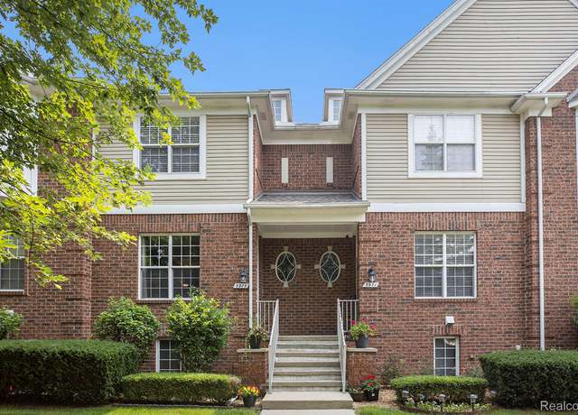 Property at 5975 Windemere Ln, Shelby Charter Township, MI 48316, 2 beds, 2.5 baths