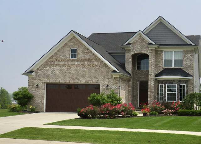 Property at 465 Corinth Cir, Dundee, MI 48131, 4 beds, 2.5 baths