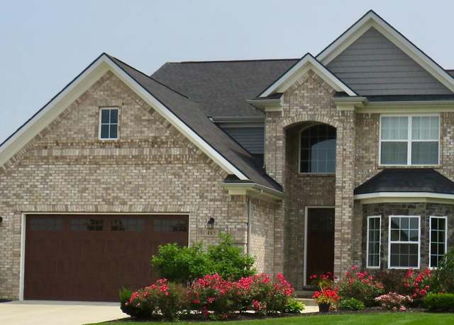 Property at 465 Corinth Cir, Dundee, MI 48131, 4 beds, 2.5 baths