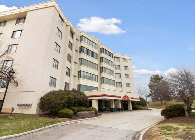 Property at 43050 12 Oaks Crescent Dr #3044, Novi, MI 48377, 2 beds, 2 baths