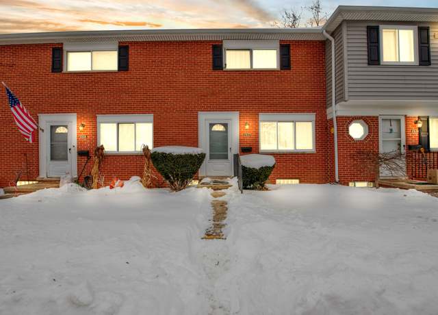 Property at 2522 Patrick Henry St, Auburn Hills, MI 48326, 2 beds, 1.5 baths