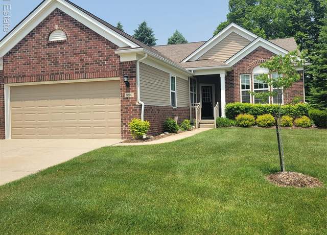 Property at 9100 N Pine Valley Dr, Grand Blanc, MI 48439, 2 beds, 2 baths