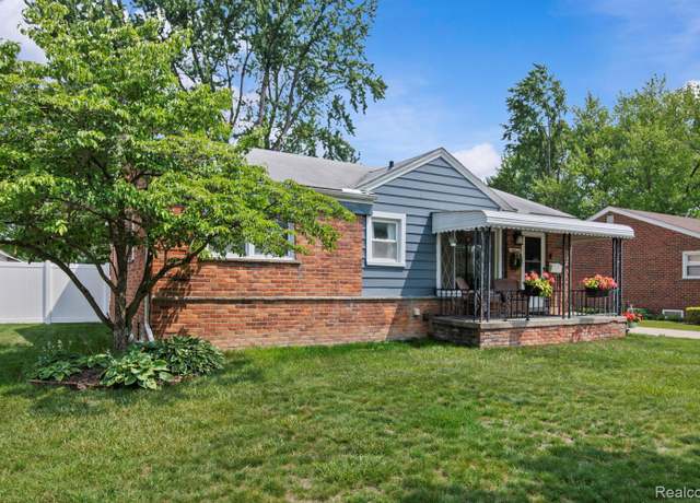 Property at 29948 Hathaway St, Livonia, MI 48150, 3 beds, 2 baths