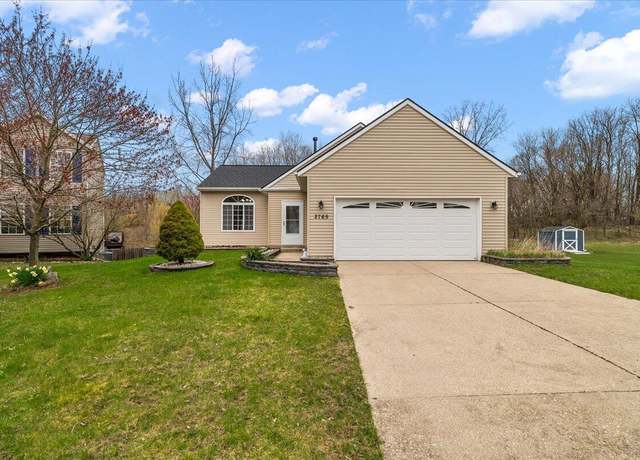 Property at 2769 Paddington Dr, Kentwood, MI 49512, 4 beds, 2 baths
