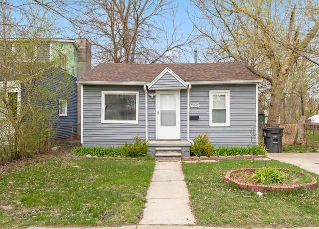 Property at 20940 Pinecrest St, Taylor, MI 48180, 2 beds, 1 bath