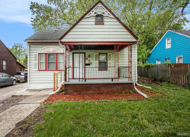 Property at 570 E Kennett Rd, Pontiac, MI 48340, 3 beds, 1 bath