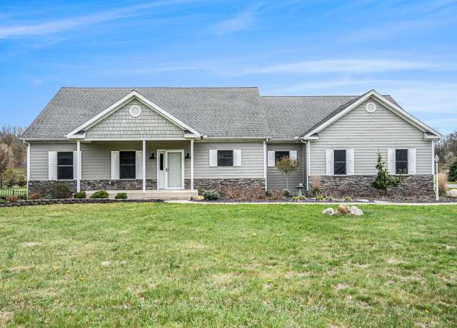 Property at 829 Wadaduga Ln, Niles, MI 49120, 4 beds, 2.5 baths