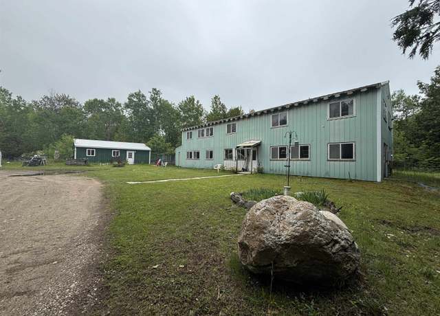 Property at 474 Lake Shore Dr, Charlevoix, MI 49720, 3 beds, 2 baths