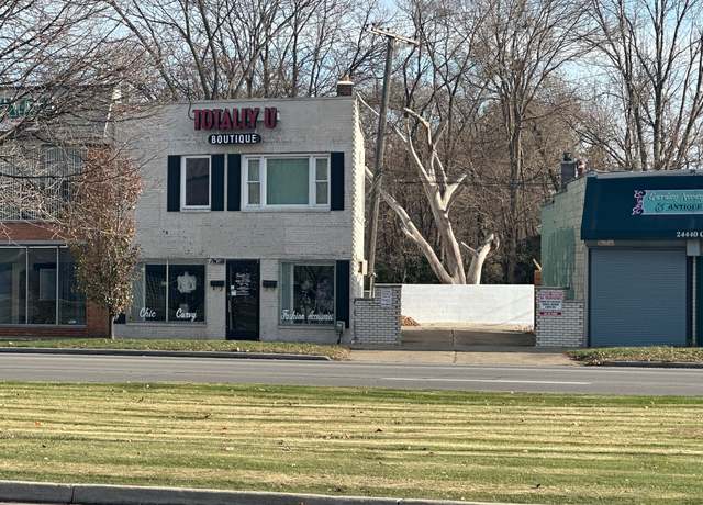 Property at 24450 Gratiot Ave, Eastpointe, MI 48021, 2 beds, 1.5 baths