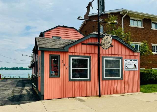 Property at 147 S Water St, Marine City, MI 48039, 1 bed, 1.5 baths