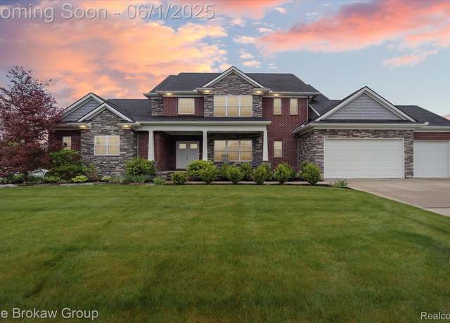 Property at 6268 Victoria Ln, Swartz Creek, MI 48473, 5 beds, 4.5 baths