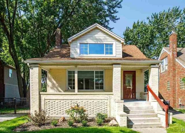 Property at 907 University PL Pl, Grosse Pointe, MI 48230, 3 beds, 2.5 baths