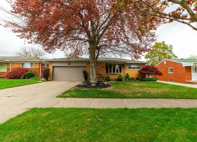 Property at 38076 Richland St, Livonia, MI 48150, 3 beds, 1.5 baths