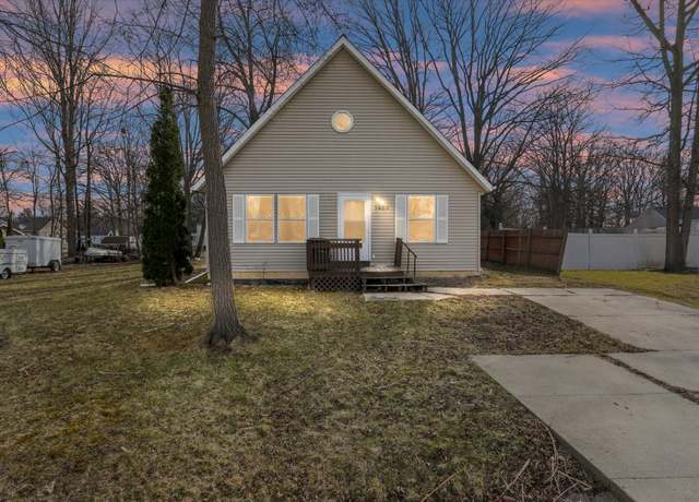 Property at 1459 Audrey St, Burton, MI 48509, 3 beds, 2 baths