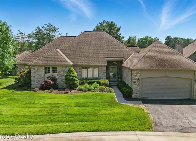 Property at 22025 Orchard Way Way, Beverly Hills, MI 48025, 3 beds, 3 baths