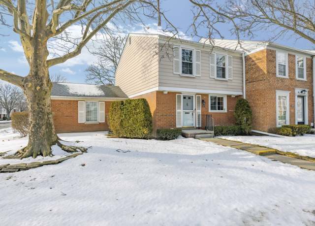 Property at 1070 Woodbridge St, St Clair Shores, MI 48080, 2 beds, 2.5 baths