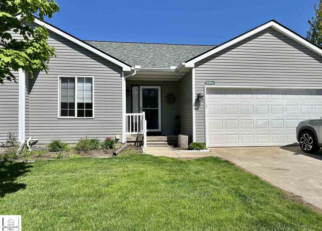 Property at 9304 Orchard Ct, Davison, MI 48423, 2 beds, 2 baths