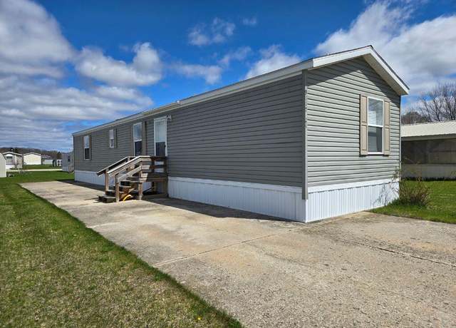 Property at 9117 Ann St #24, Hesperia, MI 49421, 3 beds, 2 baths