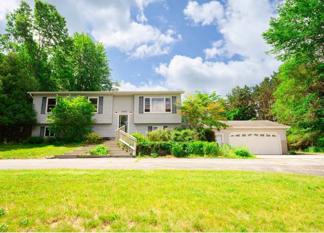 Property at 1242 Cerro Dr, Traverse City, MI 49696, 4 beds, 2 baths