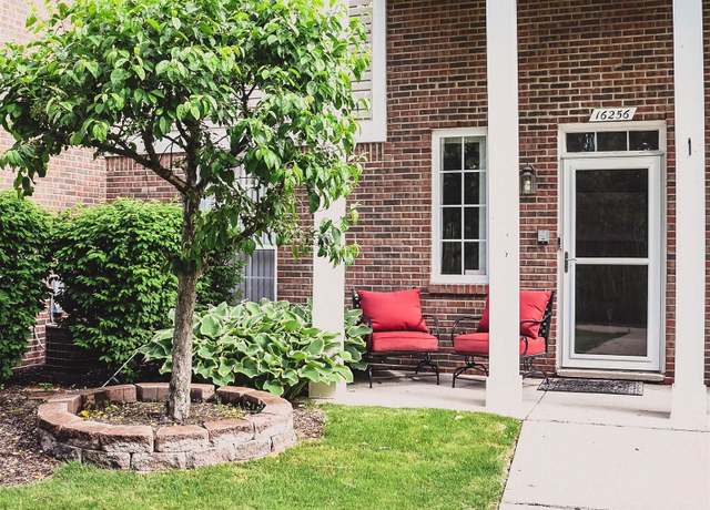 Property at 16256 Grandview Dr, Macomb, MI 48044, 2 beds, 2 baths