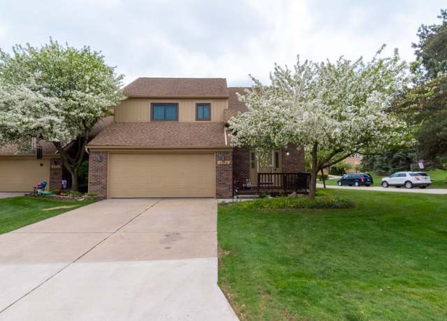 Property at 2179 Rochelle Park Dr, Rochester Hills, MI 48309, 2 beds, 2.5 baths