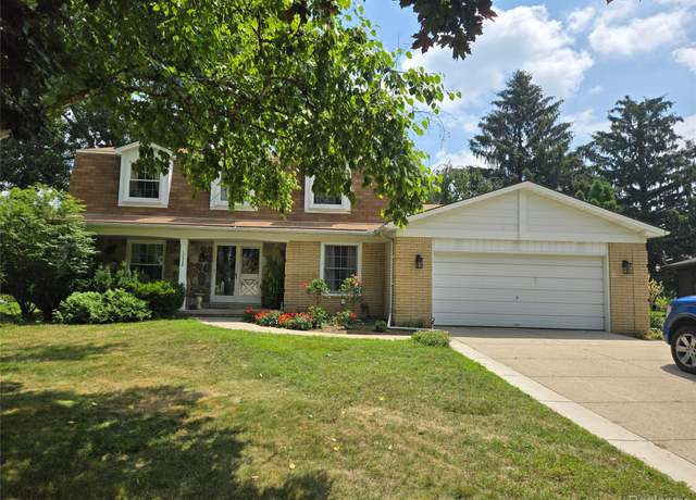 Property at 17328 Mcnamara Dr, Garden City, MI 48152, 5 beds, 3.5 baths
