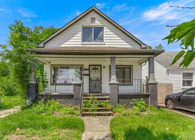 Property at 7657 Auburn St, Taylor, MI 48228, 3 beds, 1 bath