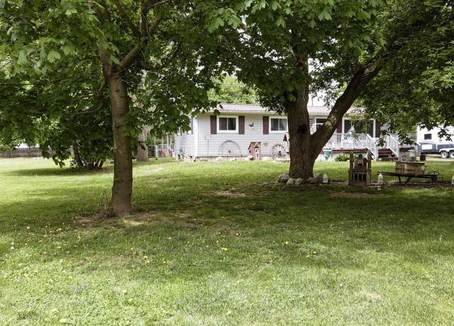 Property at 225 Myers Rd, Lapeer, MI 48446, 3 beds, 1 bath