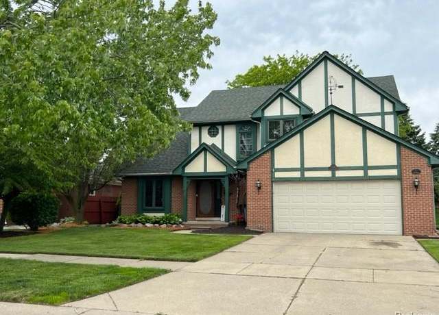 Property at 15743 Greenview Dr, Fraser, MI 48026, 4 beds, 2.5 baths