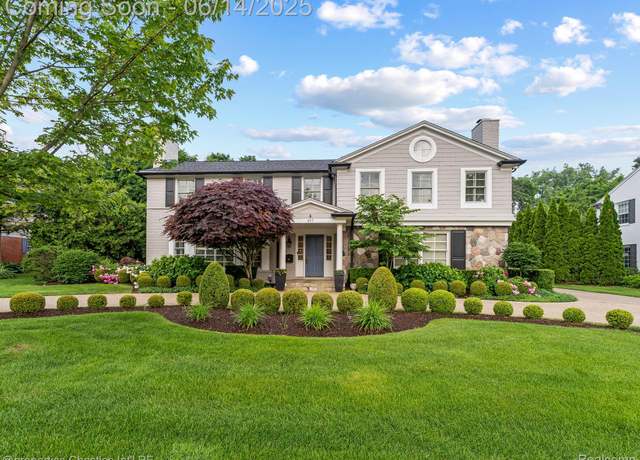 Property at 457 N Cranbrook Rd, Bloomfield Hills, MI 48301, 5 beds, 5.5 baths