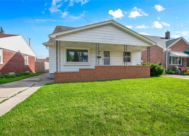 Property at 13513 Chestnut St, Southgate, MI 48195, 3 beds, 1.5 baths